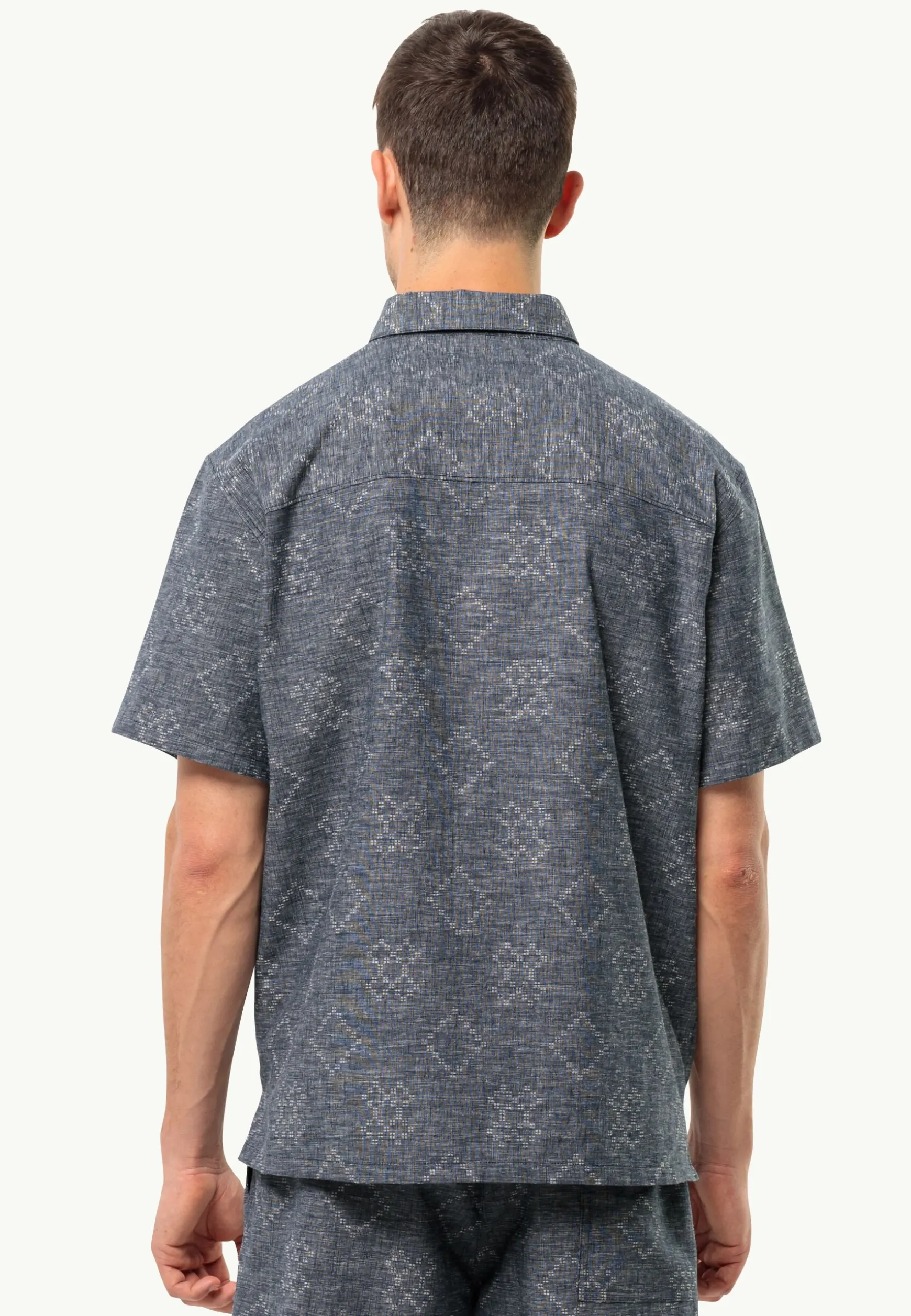 Karana Shirt M