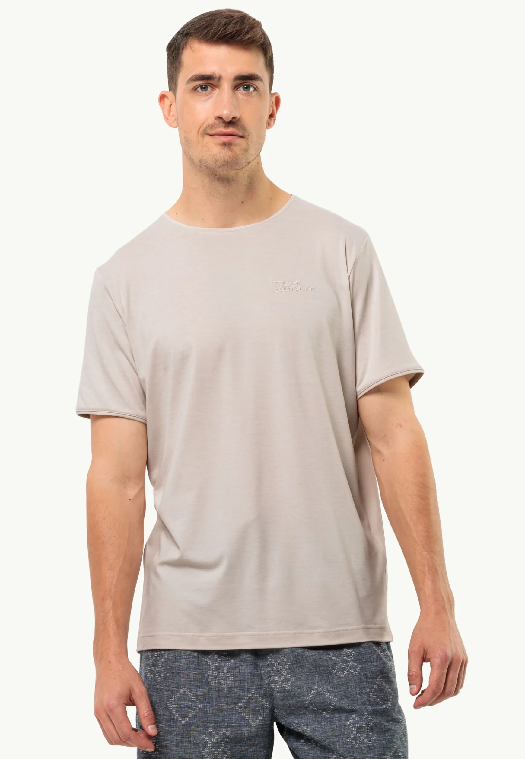 Travel T M